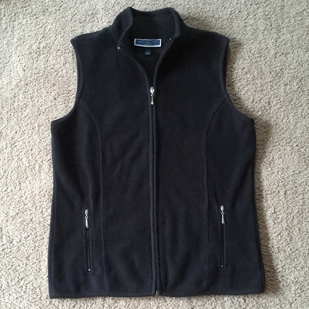 Vest Karen Scott sport size small black plush